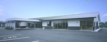 【介護福祉士】★16時まで勤務可★社保完備／昇給・賞与制度あり／マイカー通勤でラクラク♪／笑顔と自然あふれるデイサービスで介護のお仕事をしませんか？